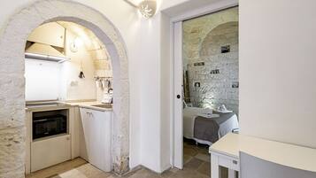 1 camera, ferro/asse da stiro, Wi-Fi, lenzuola