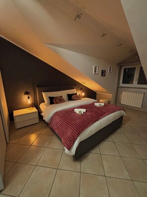 1 bedroom, iron/ironing board, WiFi, bed sheets - G house, comfort and style (Leini)