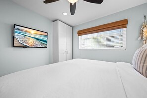 3 bedrooms, iron/ironing board, travel cot, free WiFi