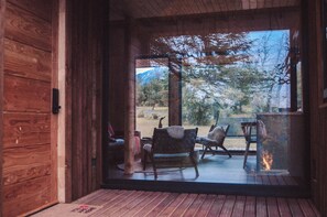 Interior - Calafate Cabin in Patagonia with stunning views of Cerro Castillo (Villa Cerro Castillo)