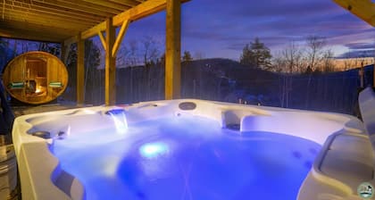 New.Minutes from Slopes.Firepit.2-Fireplaces.Hot Tub.Sauna.Rec Room.Bunk Room