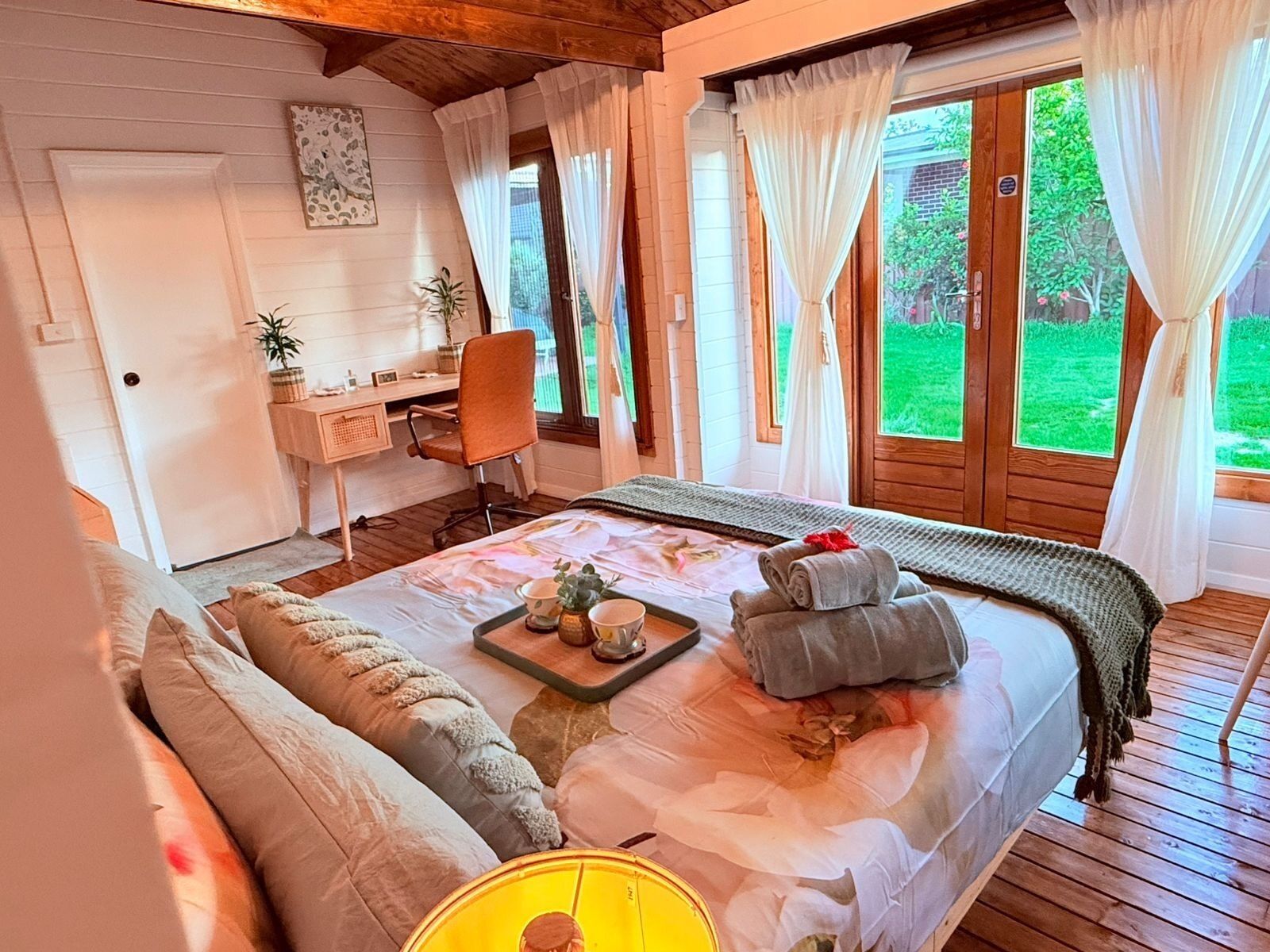 1 多间卧室、办公桌、熨斗/熨衣板、免费 WiFi