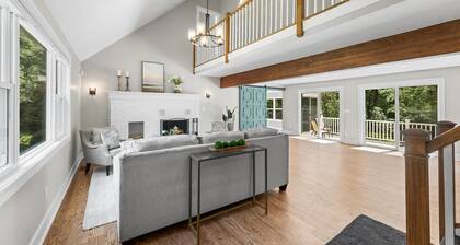 remember2giggle at gee mail to inquire or discuss great home in Avon CT