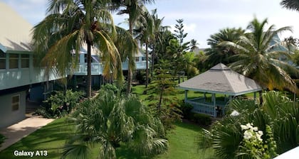 Charming Standalone 3-bedroom villa with AC and WiFi in lovely Frigate Bay