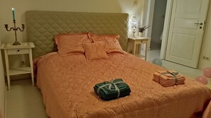 3 soverom, skrivebord, strykejern/-brett og wi-fi (inkludert)