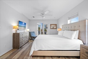 3 chambres, fer et planche à repasser, Wi-Fi gratuit, draps fournis