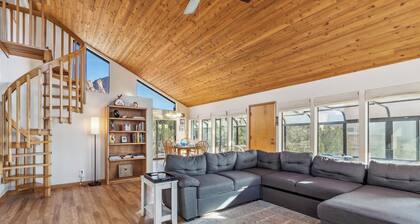 Experience luxury at the Sedona Yavapino Retreat with stunning red rock views.