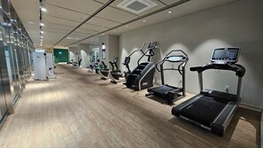 Fitness facility - 을지로 대로변, 남산타워뷰, 넓은 평형, 빌트인 복층형, 광장시장, 명동, DDP (Seoul)