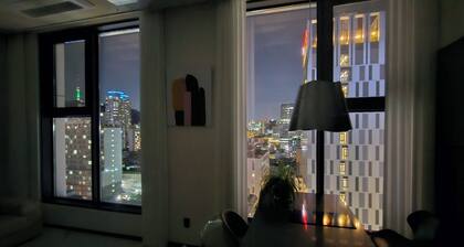 을지로 대로변, 남산타워뷰, 넓은 평형, 빌트인 복층형, 광장시장, 명동, DDP