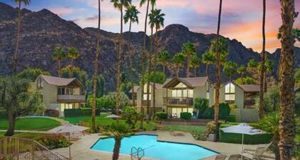 Indian Wells Chic Villa with fire pit, patio, kitchen, pool, and majestic views