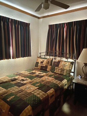3 bedrooms, free WiFi, bed sheets