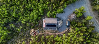 Idaho Springs Dream Cabin – Cozy Seclusion with Gorgeous Mountain Backdrop