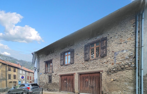 1 bedroom beautiful home in Les Cabannes