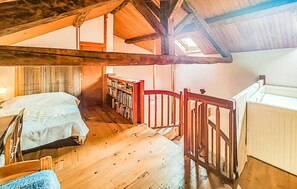 1 habitación y cuna de viaje