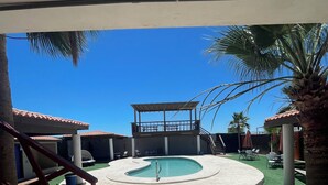 Unclassified image, 3 of 7, button - Hotel casa del mar (Golfo de Santa Clara)