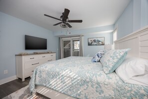 6 bedrooms, free WiFi, bed sheets - 2934 - Seas the Day, a spacious 6-bedroom home in the charming Duck, NC (Duck)