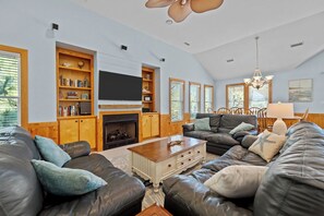 TV, fireplace, stereo, offices