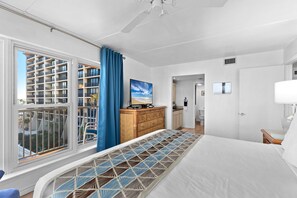 3 bedrooms, iron/ironing board, free WiFi, bed sheets - Experience Beachfront Luxury w/ Spectacular Views! Pool & Hot Tub (South Padre Island)