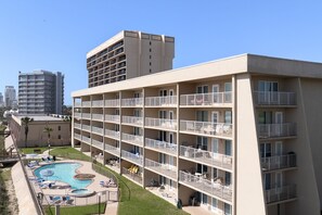 Exterior - Experience Beachfront Luxury w/ Spectacular Views! Pool & Hot Tub (South Padre Island)