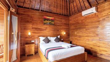 Standard Double Room | Desk, free WiFi