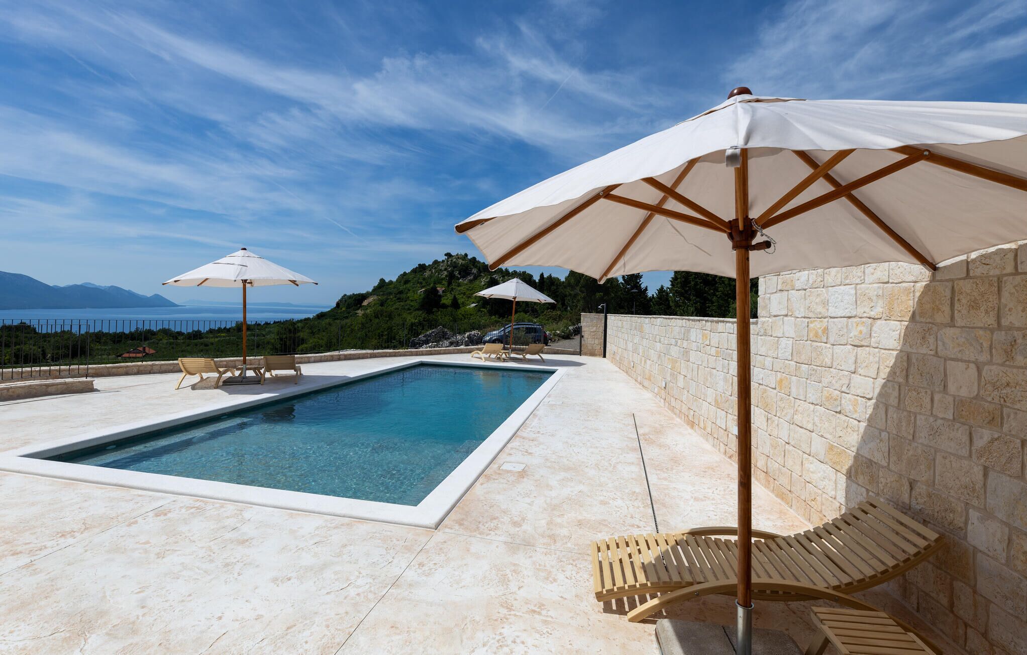 Et oppvarmet basseng