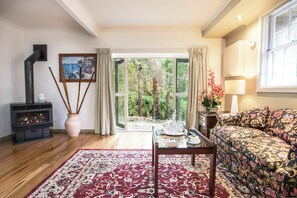 Familiehus, hageutsikt | 3 soverom, strykejern/-brett og wi-fi (inkludert)