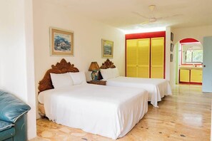 3 bedrooms, iron/ironing board, WiFi - 2 Bedroom Tropical Paradise near the Beach (Cancún)