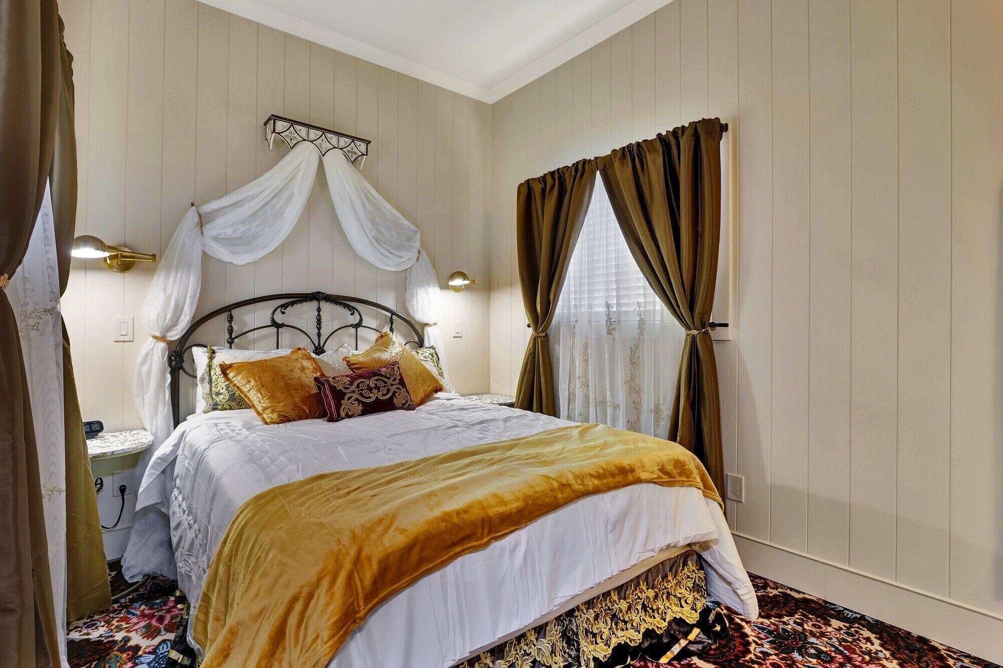 Luxury Suite, Mountain View | 1 bedroom, Egyptian cotton sheets, premium bedding, down duvets