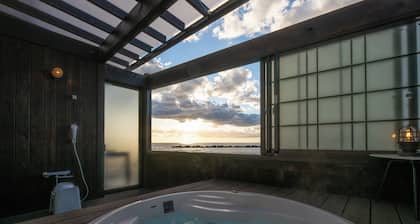 VACATION VILLA BLUE ARK