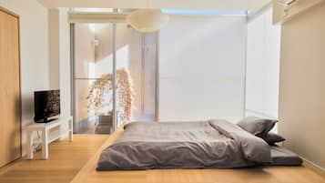 Family Room | Free WiFi, bed sheets