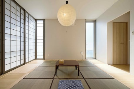 Deluxe Double Room | Free WiFi, bed sheets