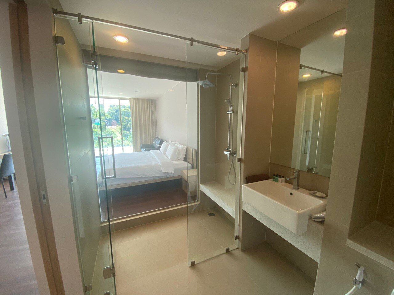 1 bedroom, iron/ironing board, WiFi