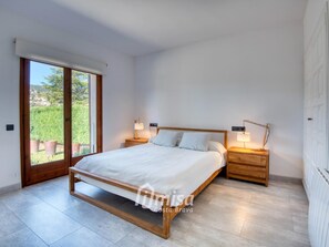 3 makuuhuonetta, vuodevaatteet