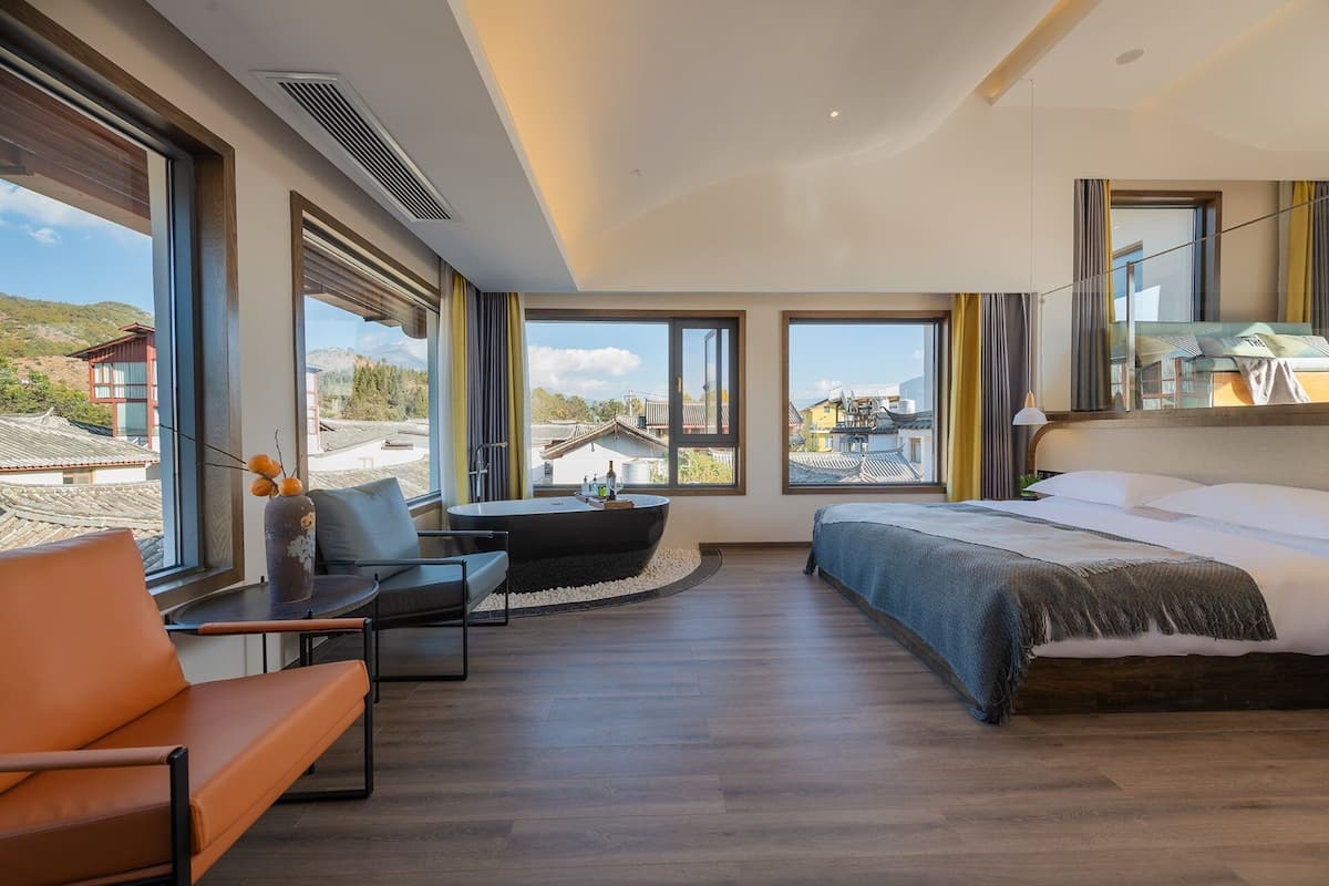 Standard Double Room | Free WiFi, bed sheets