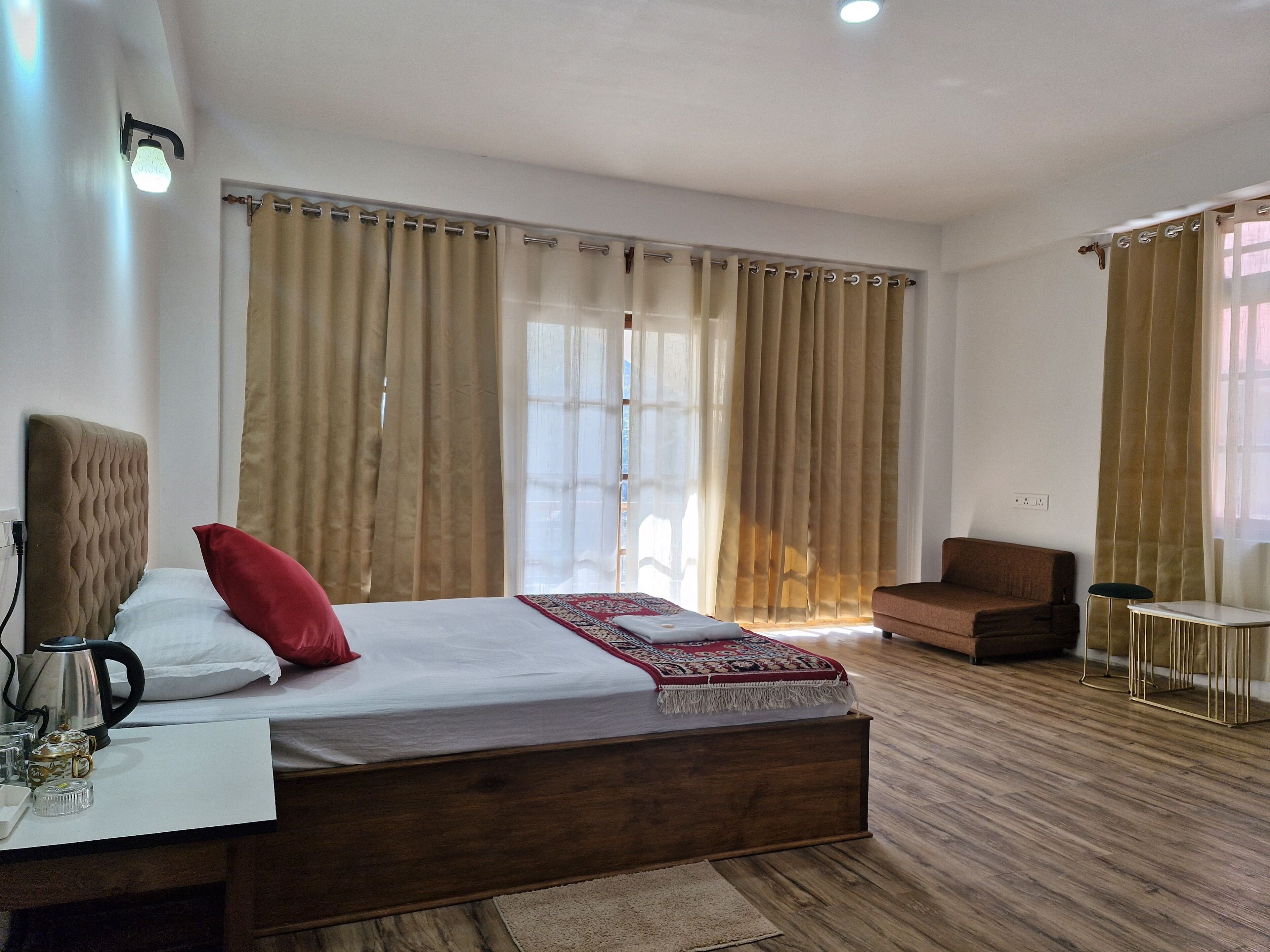 Deluxe Double or Twin Room, Balcony, Valley View