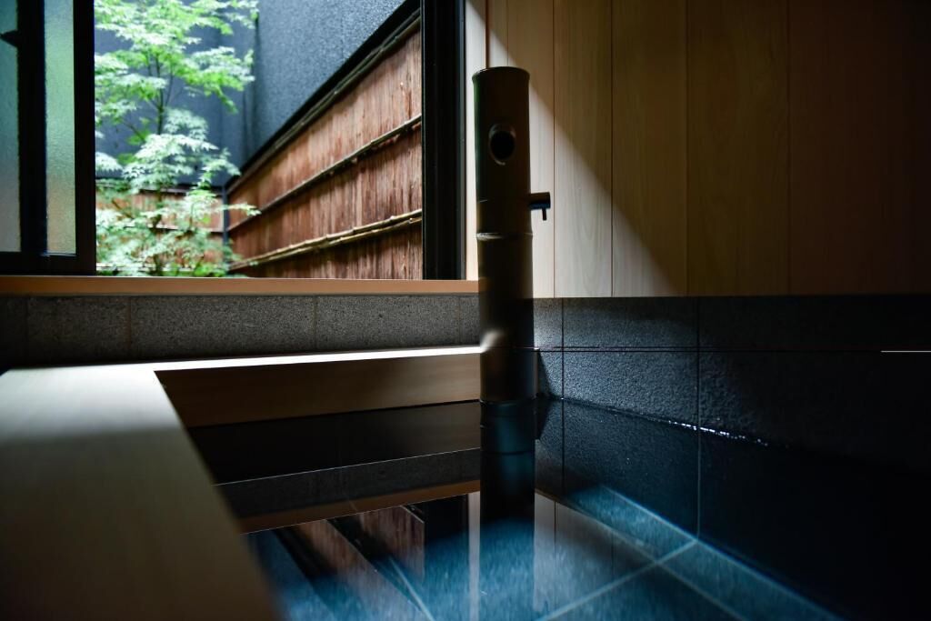 Room, Multiple Beds, Non Smoking, Kitchen | Bathroom