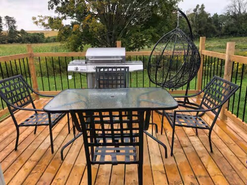 Private Party Retreat: Noise-Friendly, Dog-Friendly, and Totally Secluded!