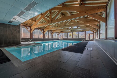 l'Ours Bleu B01 Ski-In at Vallorcine| Shared Pool, Gym & Wellness, Vallorcine (Argentiere), France