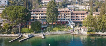 Robert House 50m From The Lake, Gardone Riviera, Italy