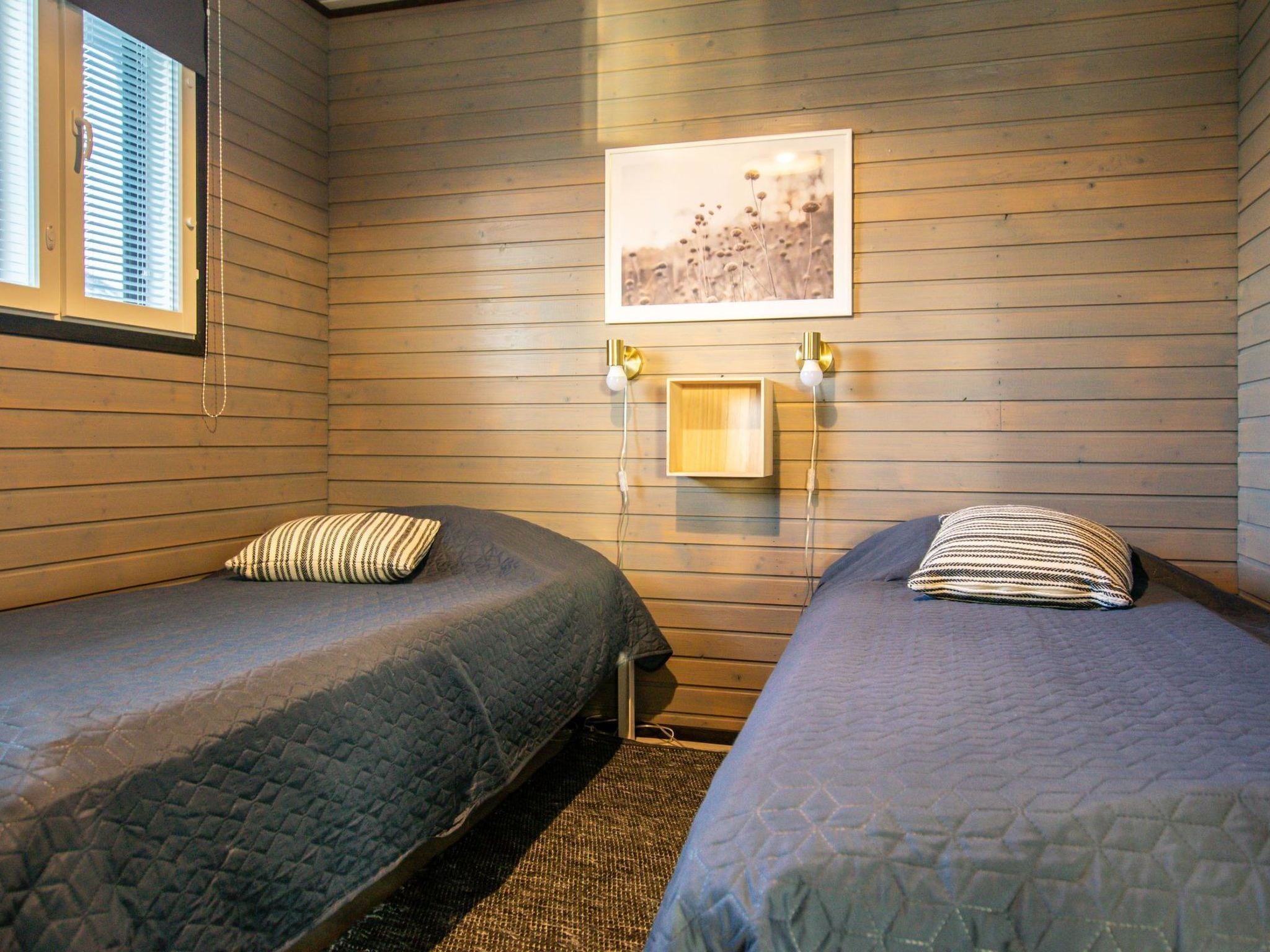 2 間睡房、上網