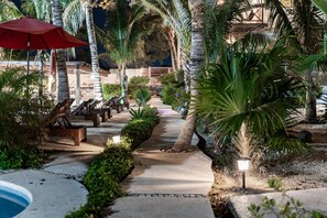 Property grounds - Private Pool Villa w/ Oceanview and Nearby Beach! (Isla Mujeres)