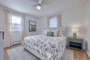 2 chambres, fer et planche à repasser, Wi-Fi, literie fournie