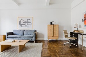 Fernseher, Stereoanlage