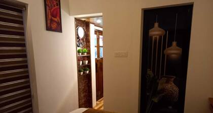 Calm and Pleasant 2-bedroom resort with AC and wifi in Cherai beach