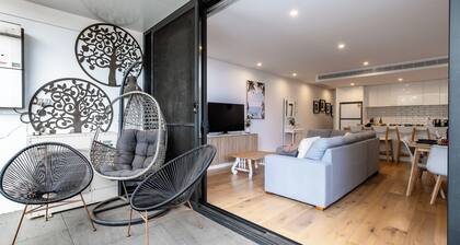Newcombe Port Apartment
