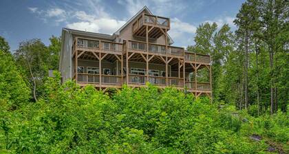 6 BD & 5.5 BA on Lake Anna home w/game room, fire pit, Free Wifi and dogs ok!