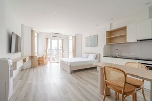 1 camera, ferro/asse da stiro, Wi-Fi, lenzuola