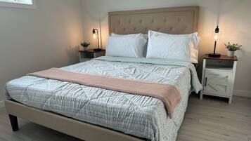 2 habitaciones, tabla de planchar con plancha, wifi y ropa de cama