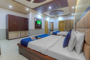 Family Room | Free WiFi - Hotel Kanha (Haridwar)
