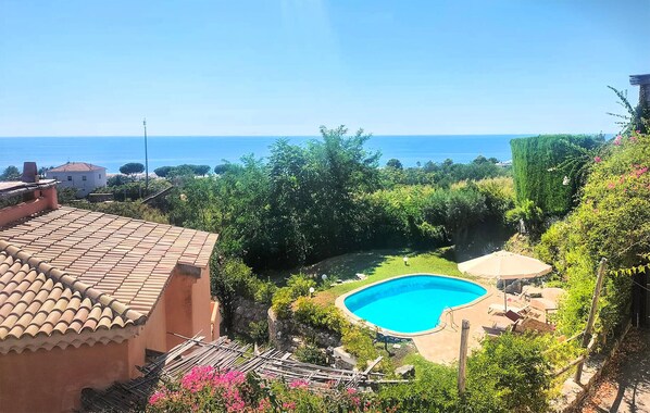 Pool - Nice home in Diamante (Diamante)